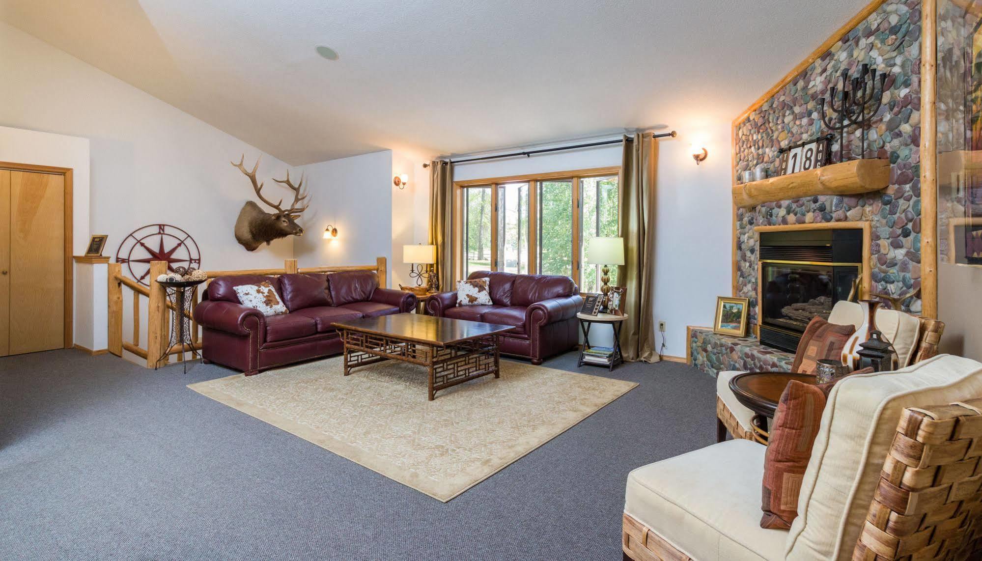 Meadow Lake View Bed And Breakfast Columbia Falls Exterior photo